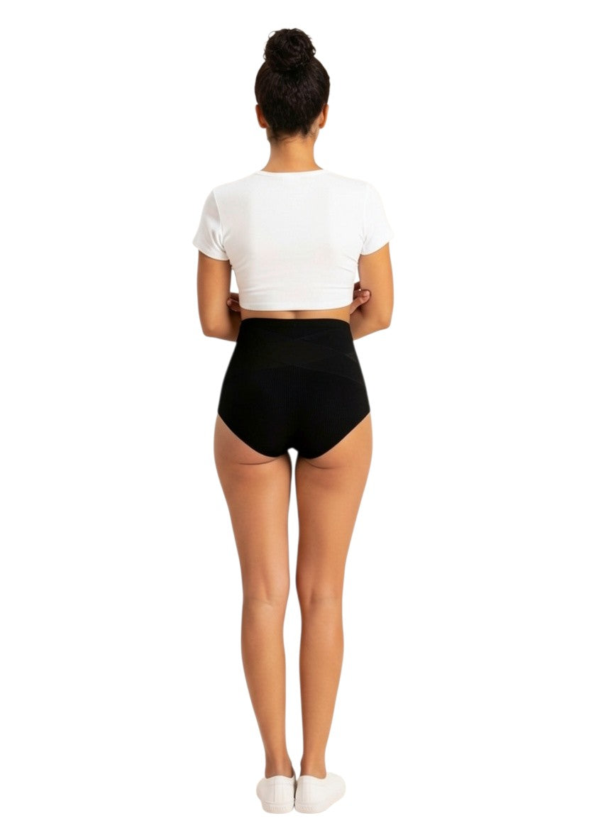 YACO CurveFit black high-waisted shaping bottoms with breathable mesh panels for a smooth silhouette